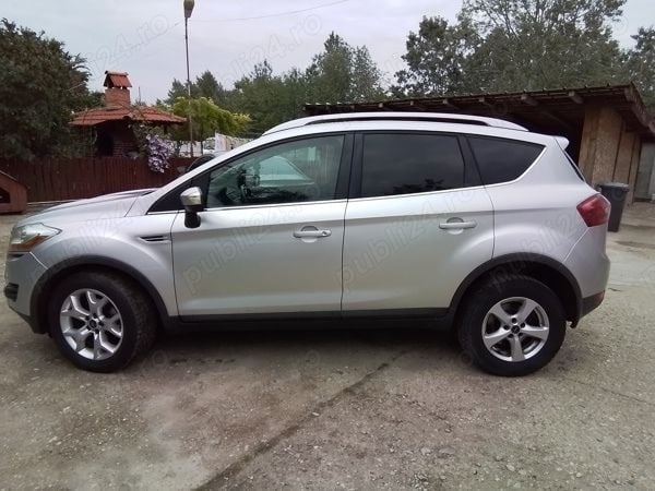 Second-hand Ford Kuga 103 CP (75 kW) 2010 Gri SUV