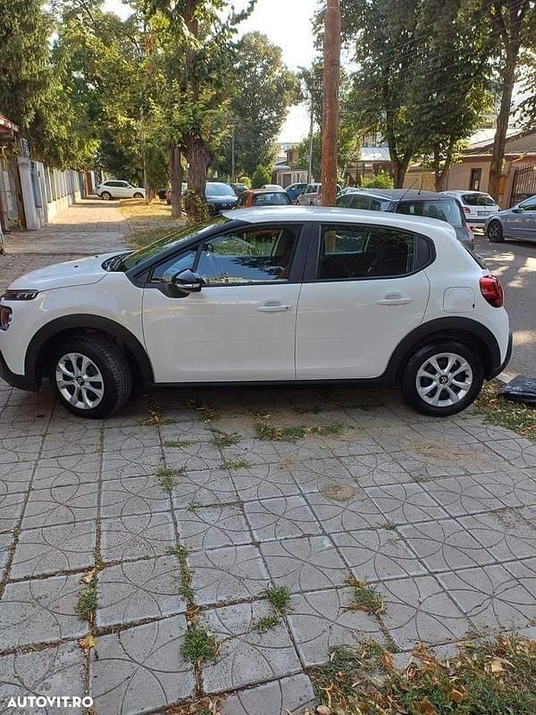 Culoarealb Utilizat 2021 Citroën C3 Feel Hatchback | 10.000 EUR (Preț OK) - Imagine 1/2