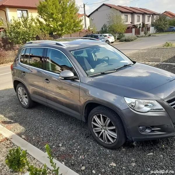 Utilizat 2011 VW Tiguan SUV | 6.500 EUR (Preț bun) - Imagine 1/3