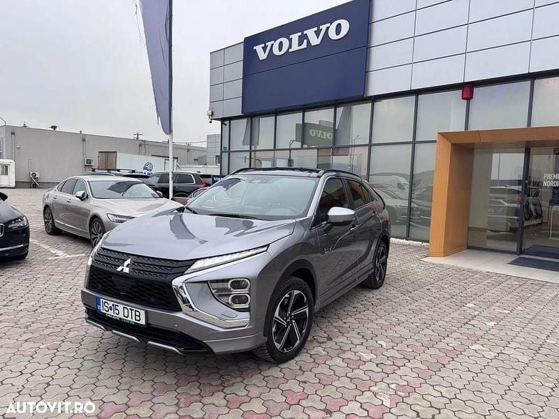 Culoaregri Utilizat 2022 Mitsubishi Eclipse Cross Instyle SUV | 25.800 EUR (Preț bun) - Imagine 1/4