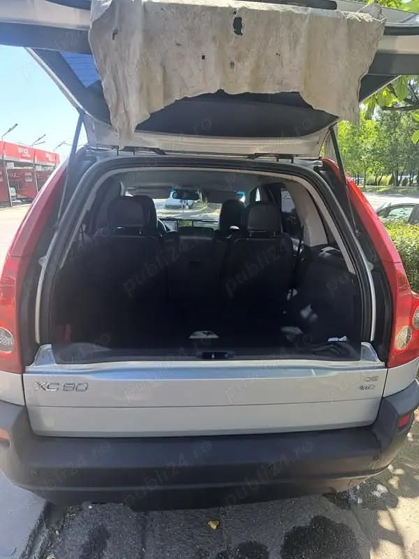 Utilizat 2007 Volvo XC90 SUV | 4.200 EUR (Super Preț) - Imagine 1/4