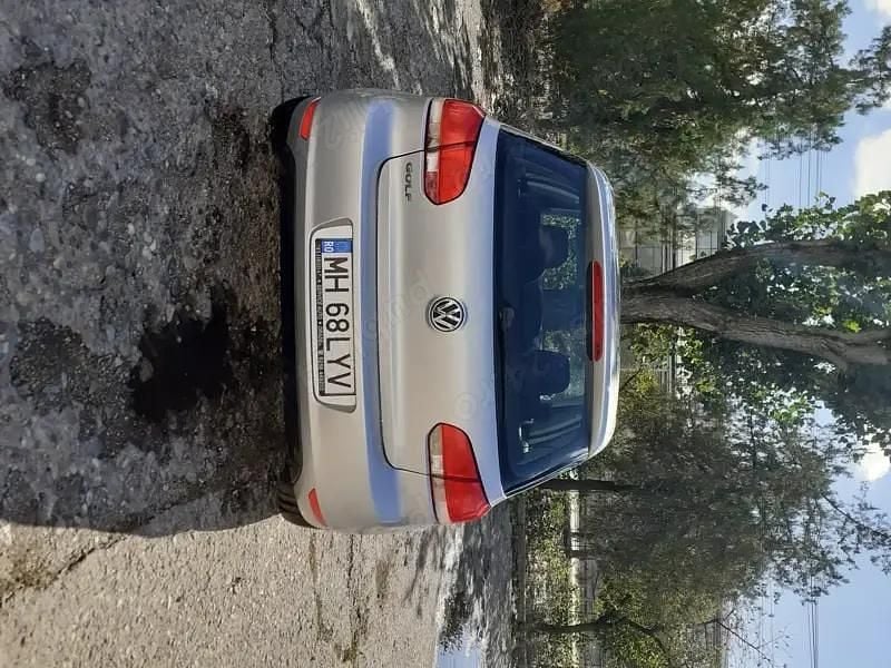 Second-hand VW Golf VI 80 CP (58 kW) 2009 Argintiu Hatchback