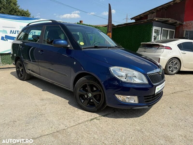 Second-hand Skoda Fabia GreenLine 75 CP (55 kW) 2010 Albastru Hatchback