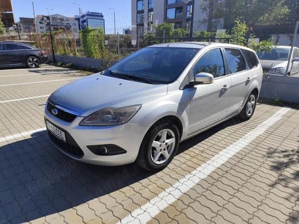 Second-hand Ford Focus 101 CP (74 kW) 2009 Argintiu Break