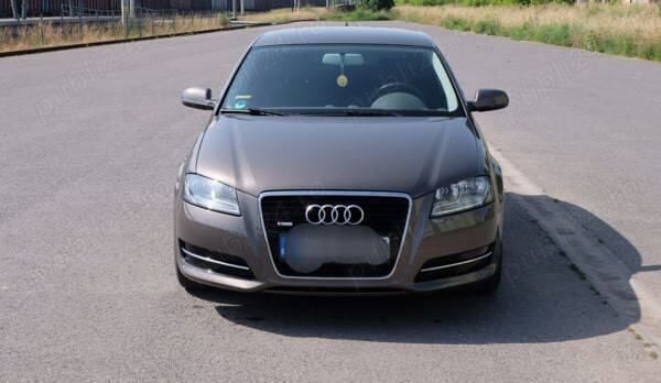 Gri Utilizat 2012 Audi A3 Hatchback | 5.500 EUR (Preț bun) - Imagine 1/4