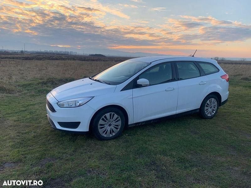 Culoarealb Second-hand 2018 Ford Focus Active Break | 6.450 EUR (Preț bun) - Imagine 1/4