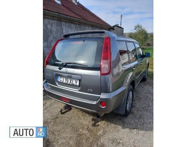 Second-hand Nissan X-Trail 136 CP (100 kW) 2007 Gri SUV