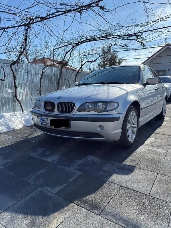 Second-hand BMW 318 143 CP (105 kW) 2003 Berlinǎ