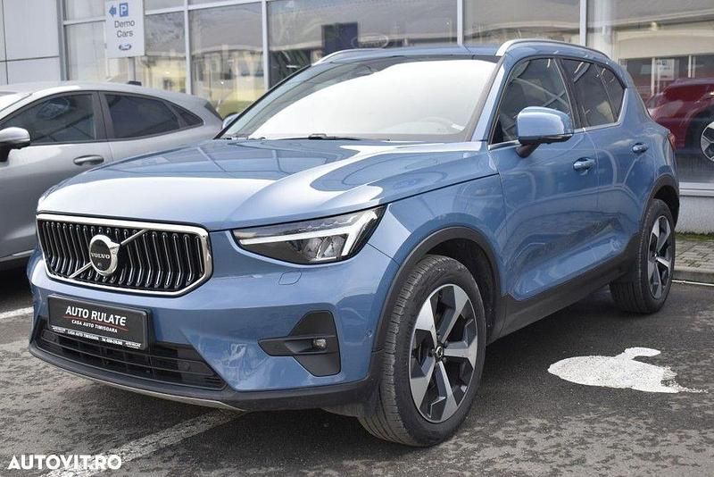 Second-hand Volvo XC40 211 CP (155 kW) 2023 Culoarealbastru SUV