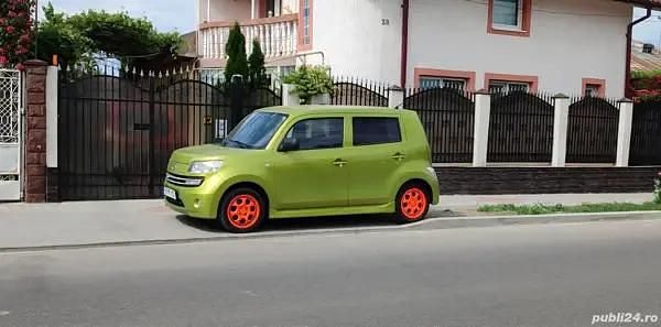Verde Utilizat 2008 Daihatsu Materia Monovolum | 3.000 EUR - Imagine 1/4