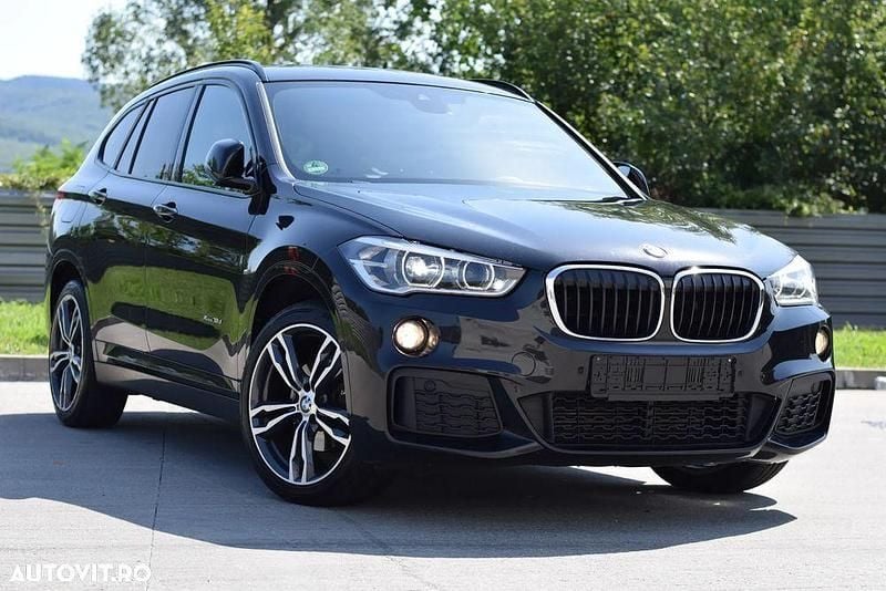 Culoarenegru Utilizat 2018 BMW X1 M Sport SUV | 15.980 EUR (Preț bun) - Imagine 1/4
