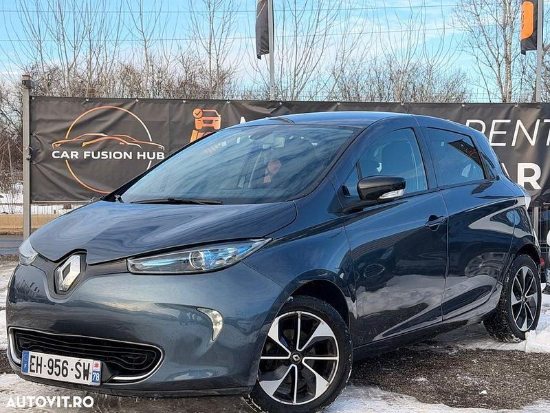Second-hand Renault Zoe Intens 67 kW (92 CP) 2017 Culoaregri Hatchback
