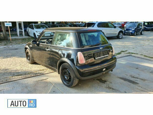 Negru Utilizat 2003 Mini ONE Hatchback | 2.199 EUR (Preț OK) - Imagine 1/4