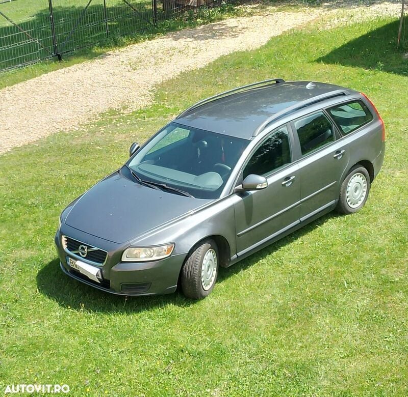 Gri Utilizat 2011 Volvo V50 Break | 3.500 EUR - Imagine 1/4