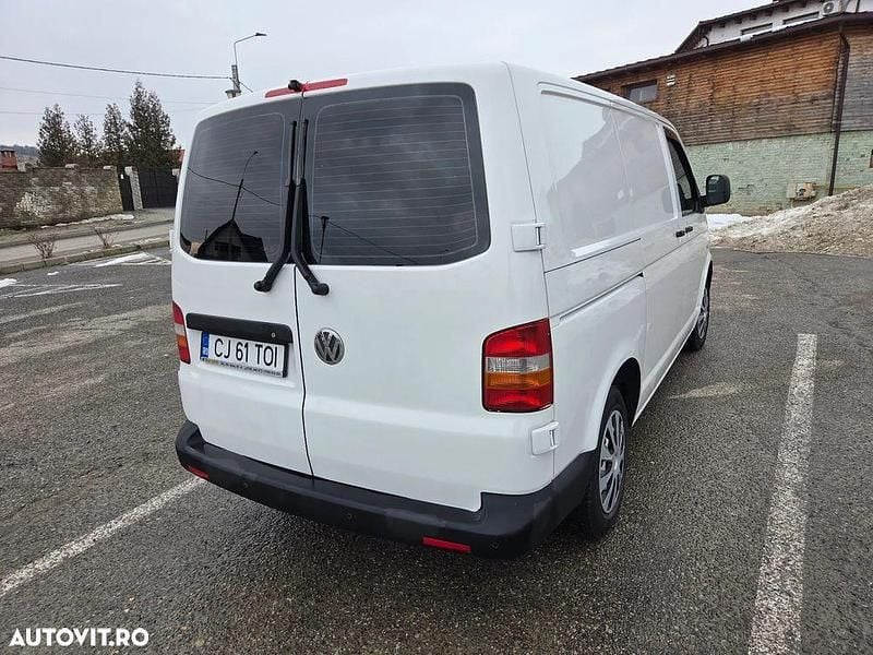 Second-hand VW Transporter 102 CP (75 kW) 2008 Culoarealb Van