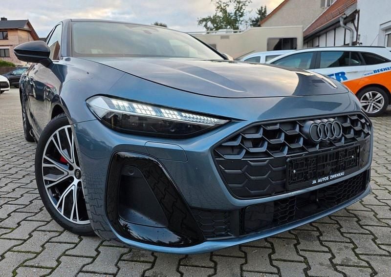 Utilizat 2024 Audi A5 S-Line Coupe | 54.122 EUR - Imagine 1/1