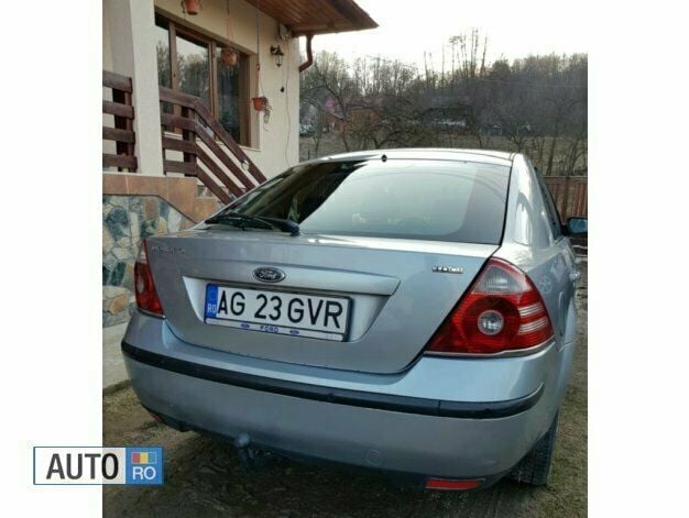 Second-hand Ford Mondeo 115 CP (84 kW) 2006 Gri Berlinǎ