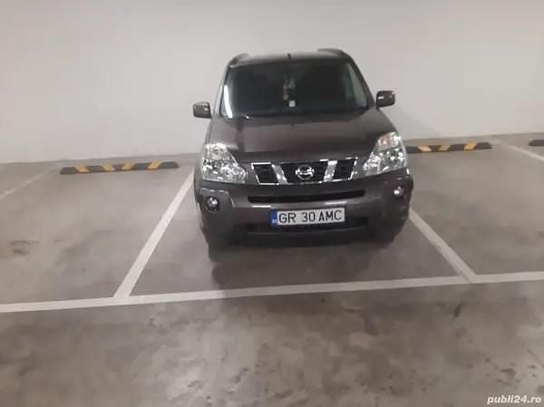 Maro Utilizat 2009 Nissan X-Trail SUV | 6.000 EUR (Preț OK) - Imagine 1/4