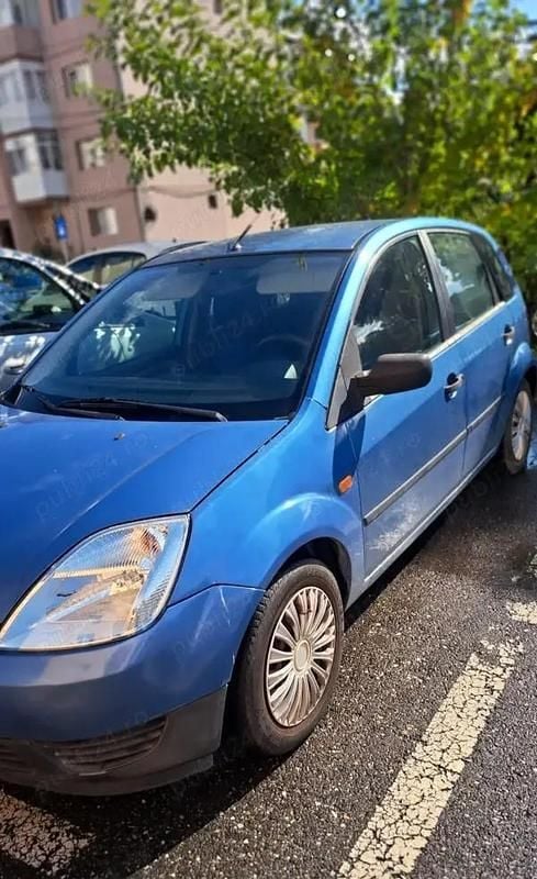 Second-hand Ford Fiesta 60 CP (44 kW) 2003 Hatchback
