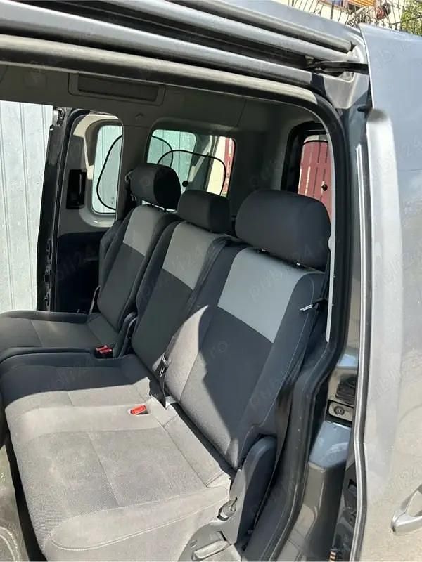 Second-hand VW Caddy 63 CP (46 kW) 2014 Gri Monovolum