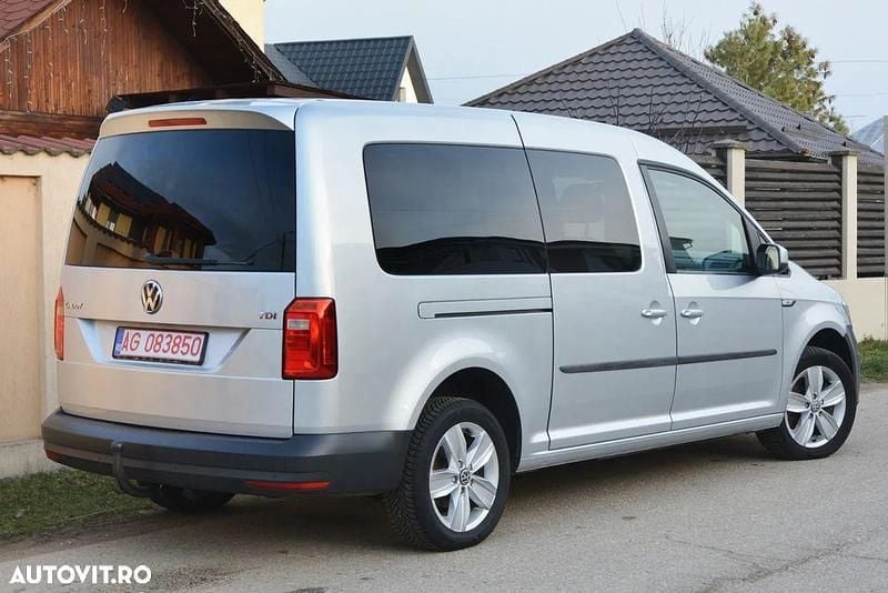 Second-hand VW Caddy 150 CP (110 kW) 2017 Culoareargint Monovolum