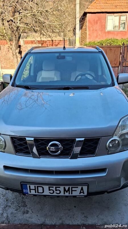 Utilizat 2009 Nissan X-Trail SUV | 5.800 EUR (Preț bun) - Imagine 1/4