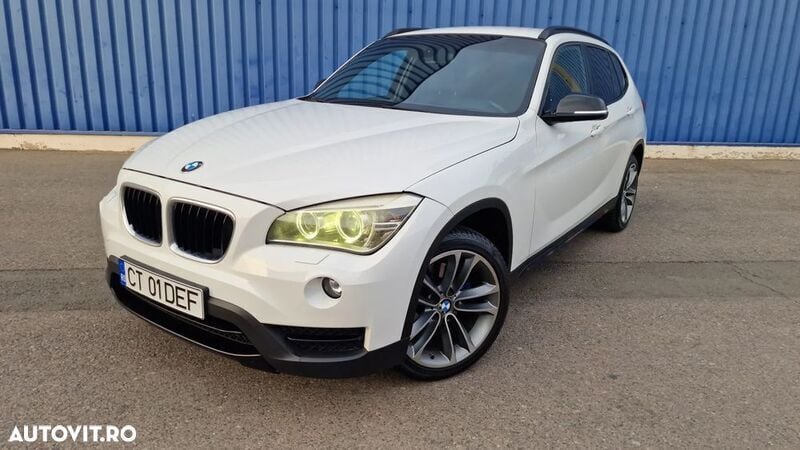 Alb Utilizat 2013 BMW X1 SUV | 9.290 EUR (Preț bun) - Imagine 1/4