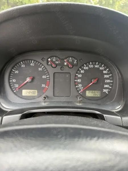 Utilizat 2000 VW Bora Berlinǎ | 1.150 EUR (Preț OK) - Imagine 1/4