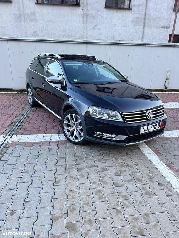 Culoarenegru Utilizat 2014 VW Passat Alltrack Break | 10.490 EUR (Preț bun) - Imagine 1/4