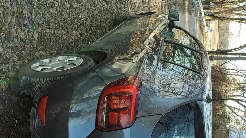 Second-hand Dacia Sandero 75 CP (55 kW) 2018 Hatchback