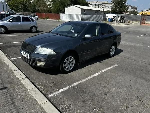 Gri Utilizat 2007 Skoda Octavia Berlinǎ | 2.000 EUR (Preț OK) - Imagine 1/4