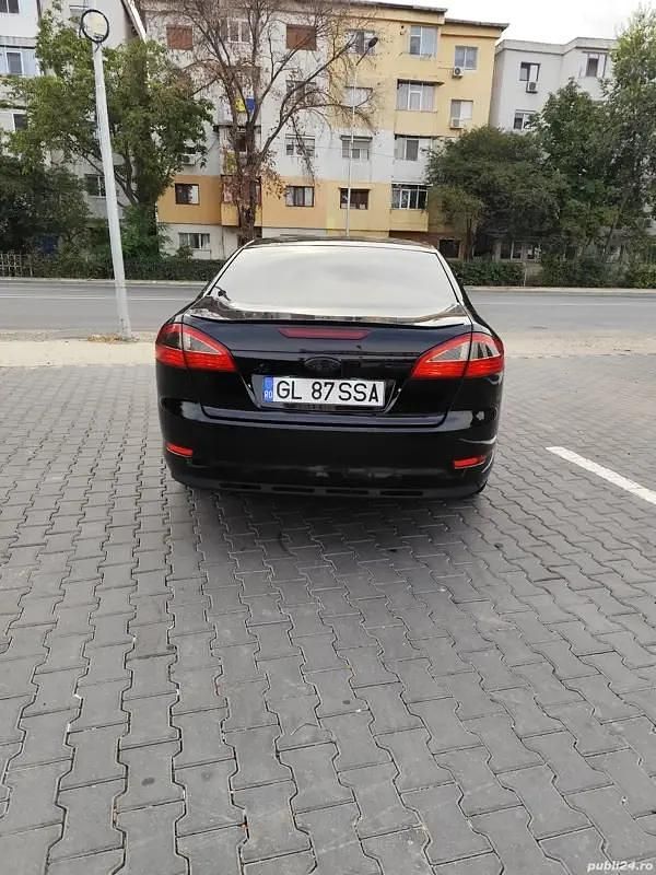 Second-hand Ford Mondeo 140 CP (102 kW) 2008 Negru Berlinǎ