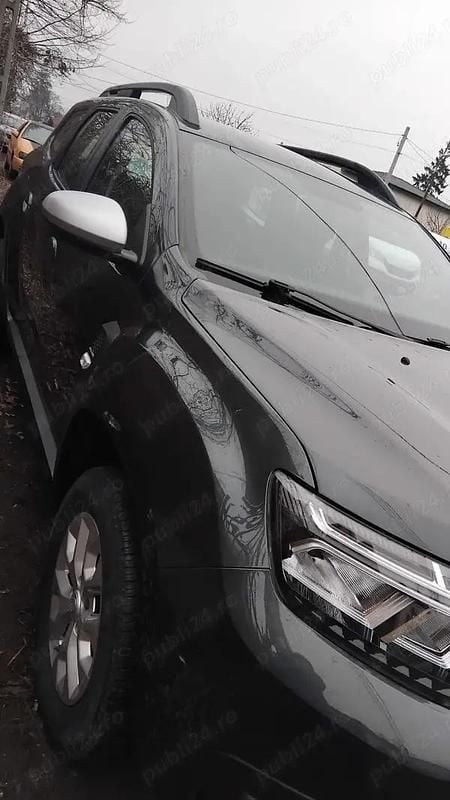 Second-hand Dacia Duster 110 CP (80 kW) 2022 SUV