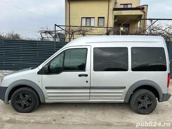 Argintiu Utilizat 2010 Ford Tourneo Monovolum | 4.300 EUR - Imagine 1/4