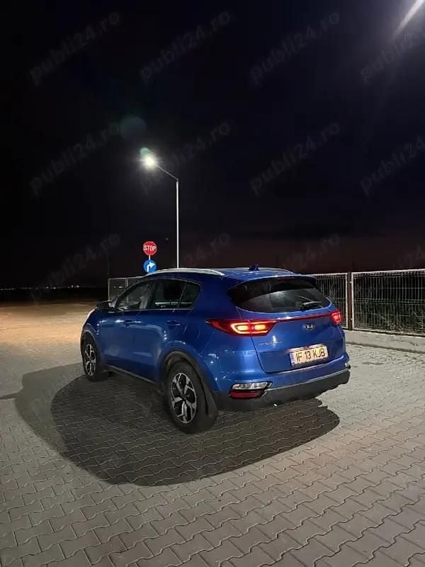 Second-hand 2022 Kia Sportage SUV | 15.500 EUR (Super Preț) - Imagine 1/4