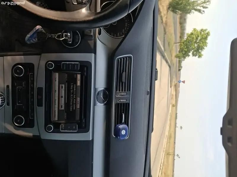 Utilizat 2012 VW Passat Berlinǎ | 5.200 EUR - Imagine 1/4