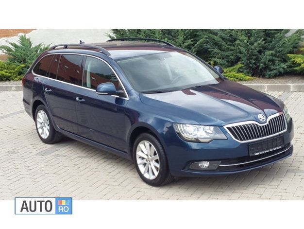 Albastru Utilizat 2014 Skoda Superb Break | 11.300 EUR - Imagine 1/4