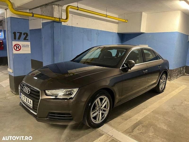 Culoaremaro Utilizat 2018 Audi A4 Berlinǎ | 24.000 EUR (Preț OK) - Imagine 1/4