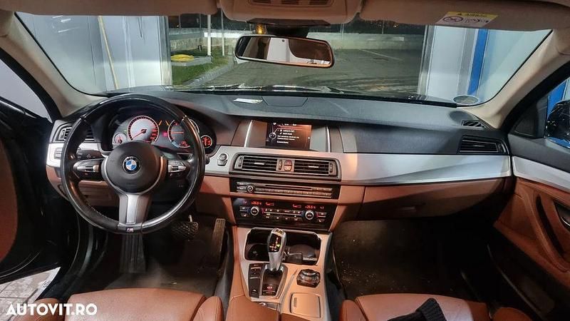 Second-hand BMW 520 Luxury Line 190 CP (139 kW) 2016 Culoarenegru Break