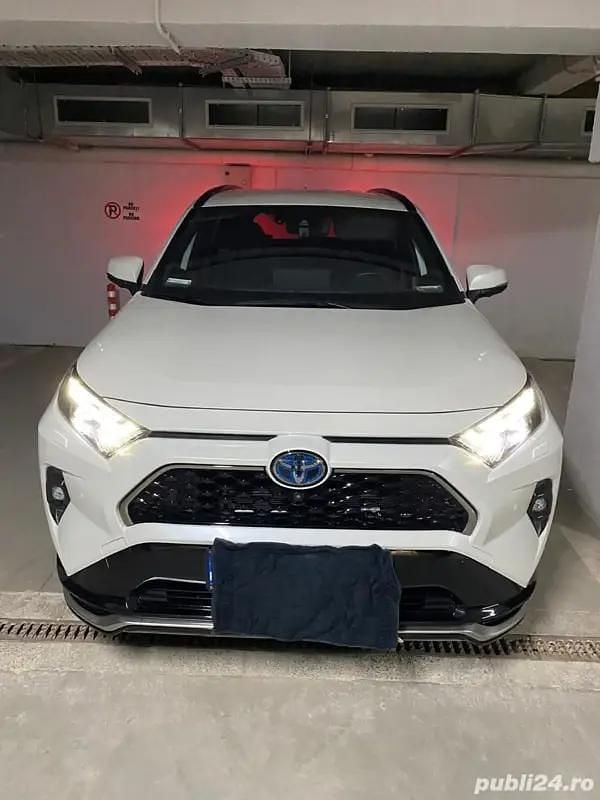 Second-hand 2023 Toyota RAV4 Hybrid SUV | 43.300 EUR (Preț OK) - Imagine 1/4