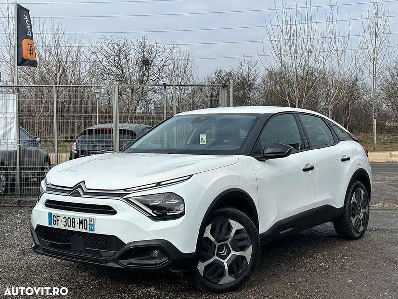 Second-hand Citroën C4 Feel 110 CP (80 kW) 2022 Culoarealb Hatchback