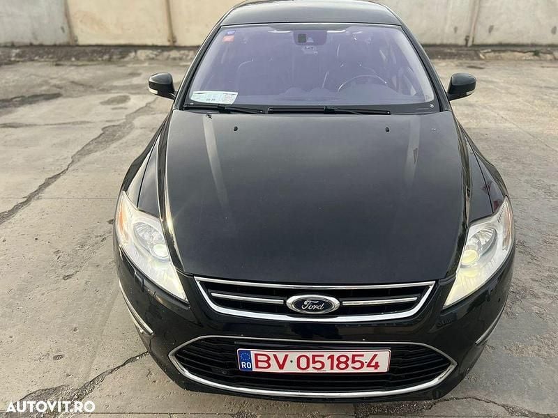 Culoarenegru Utilizat 2011 Ford Mondeo Break | 4.000 EUR (Super Preț) - Imagine 1/4