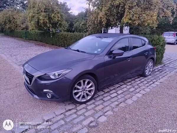 Gri Utilizat 2016 Mazda 3 Hatchback | 7.900 EUR (Preț bun) - Imagine 1/3
