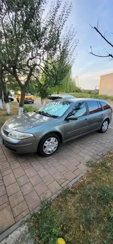 Utilizat 2001 Renault Laguna II Break | 900 EUR (Super Preț) - Imagine 1/4