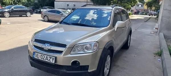 Utilizat 2008 Chevrolet Captiva SUV | 3.000 EUR (Preț bun) - Imagine 1/4