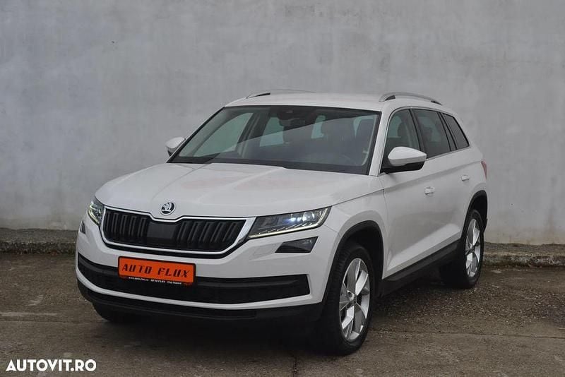 Culoarealb Utilizat 2017 Skoda Kodiaq Style SUV | 21.500 EUR (Preț OK) - Imagine 1/4