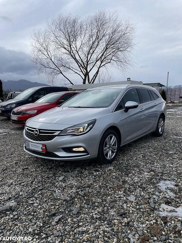 Second-hand Opel Astra Edition 110 CP (80 kW) 2016 Culoareargint Break