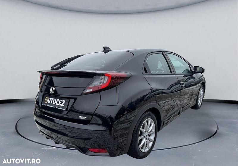 Second-hand Honda Civic Black Edition 100 CP (73 kW) 2016 Culoarenegru Hatchback