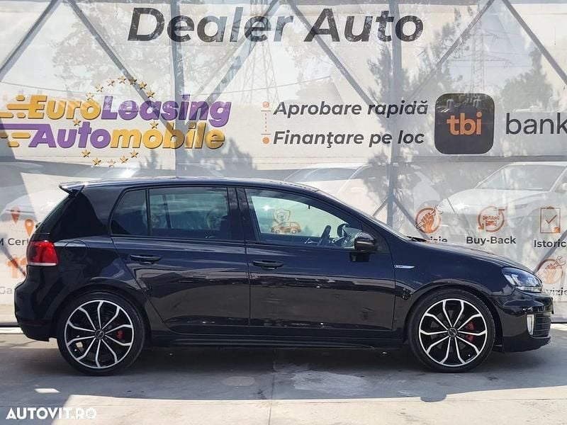 Second-hand VW Golf VI GTD 170 CP (125 kW) 2011 Culoarenegru Hatchback