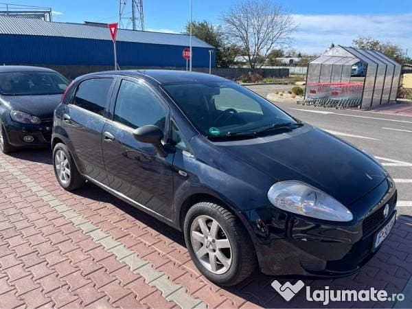 Albastru Utilizat 2011 Fiat Punto | 1.800 EUR - Imagine 1/4